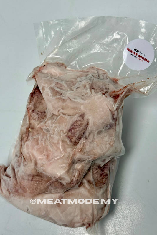 Japanese A5 Wagyu Fats perfect as rendering and cooking oil with its rich and umami flavour available in kl malaysia delivery
